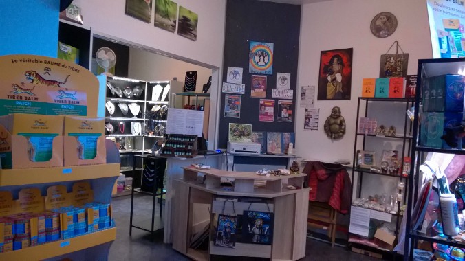 BOUTIQUE 