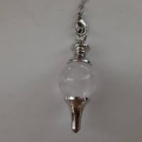Pendule en quartz rose 