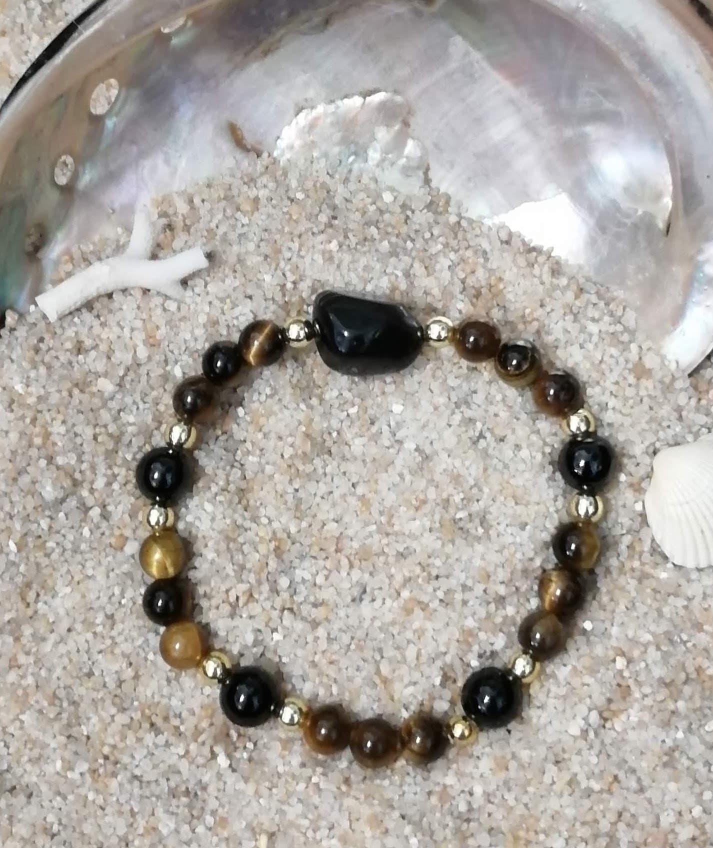Bracelet oeil de tigre larme d apache et spinelle noir