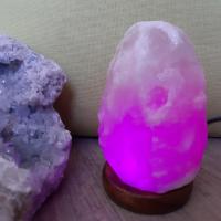 Lampe de sel blanc 7 couleurs chakras fushia 1