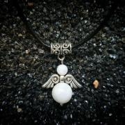 Pendentif ange pierre de lune