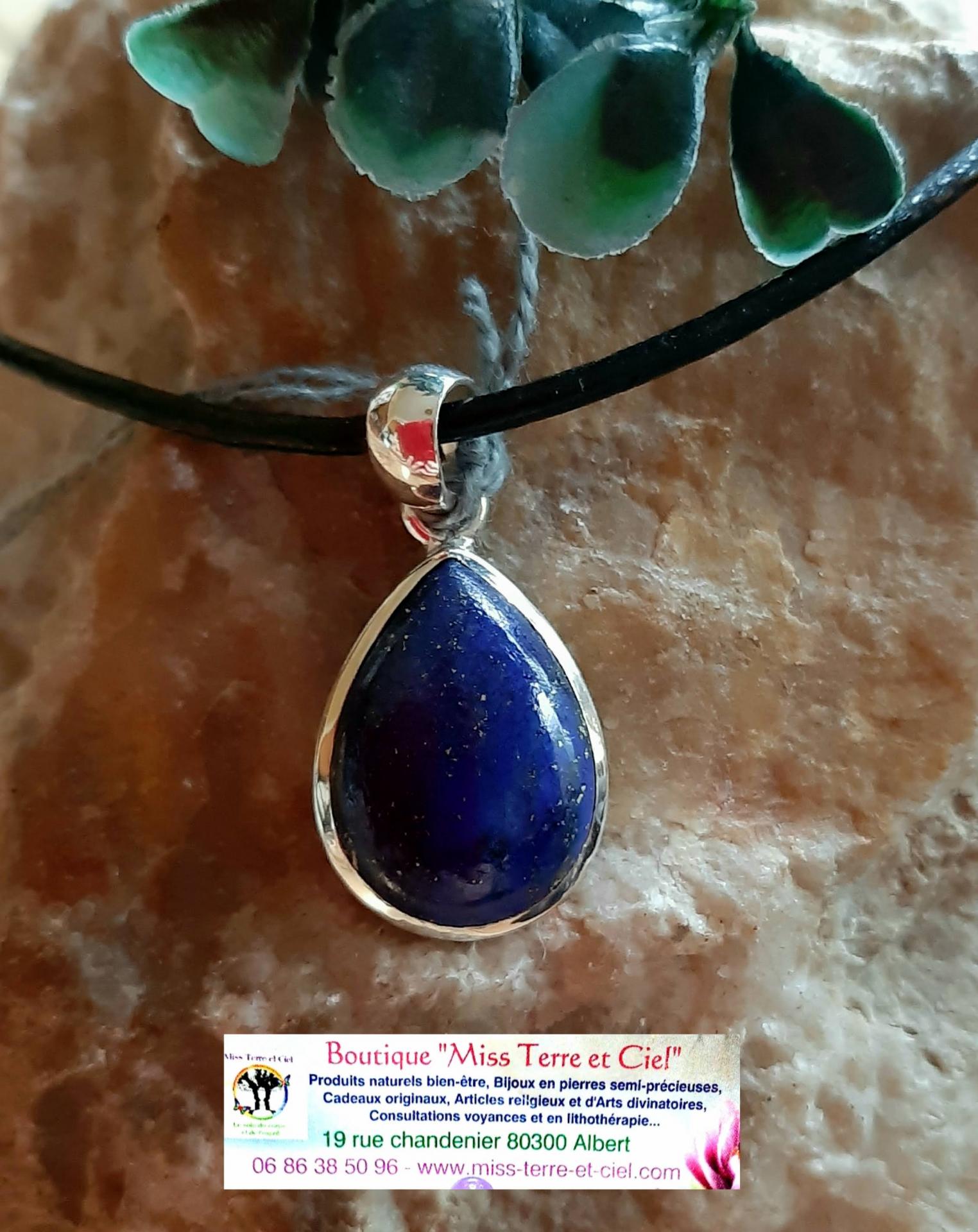 Pendentif en lapis lazuli 2