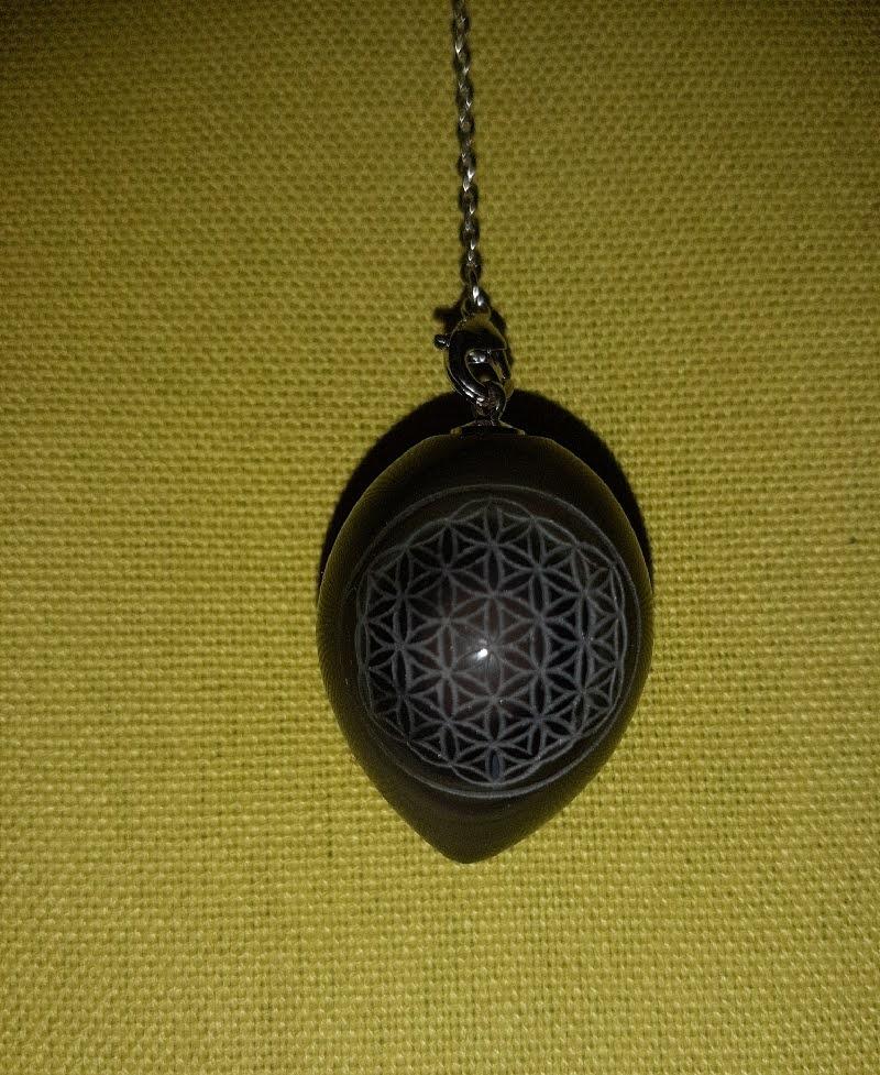 Pendule pierre obsidienne oeil celeste fleur de vie 1